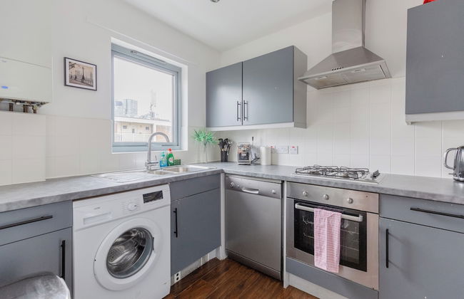 Bright 2 Bedroom Flat in Lambeth With Balcony - Foto 12
