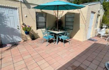 Comfy Queen Bed Studio, Downtown West Palm - Foto 8