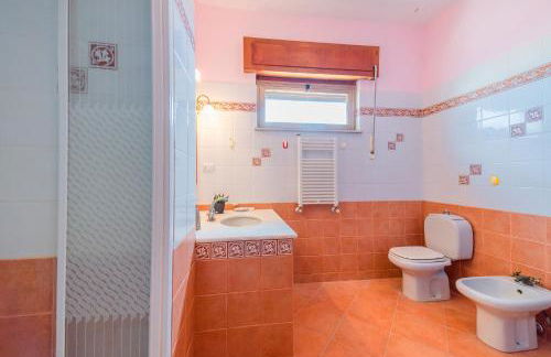 GuestHost - La Terrazza di Siracusa - Roomy and Bright Flat - Foto 48