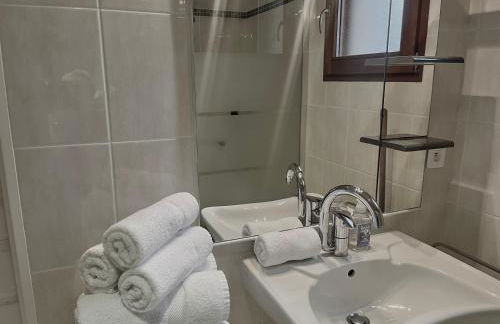 Domaine des Étoiles - Gîtes - Foto 81