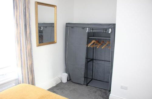 Tastefully furnished and Cosy 2-bedroom house - Foto 24