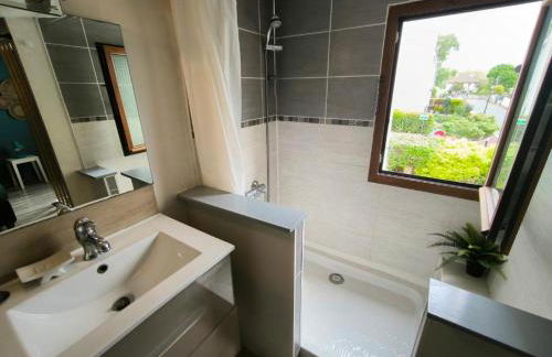 Havre de Paix avec Jardin privatif et Parking Gratuit à 15 min de Versailles - Foto 6