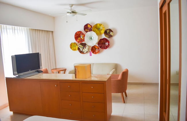 Ambiance Suites Cancun - Photo 18