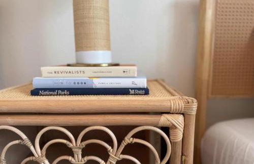 The Orange Blossom Suite Near UF Shands D-town - Photo 60