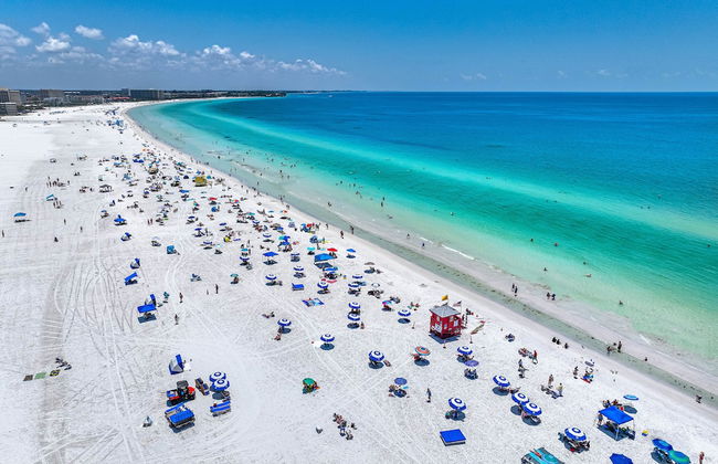 A Somewhere is Here by Beachside Management - Photo 36