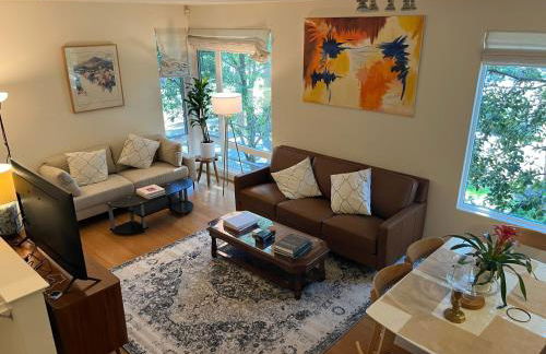 Near Stanford Luxury Retreat 1 Gigabit Fast WiFi Two Car Garage Masterbedroom King Size Bed Walk-in Closet and Walk-in Shower - Foto 9