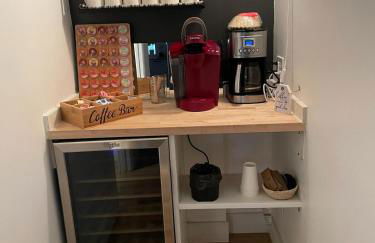 Sister Lakes Lakeside House - Sleeps 16 - Foto 68