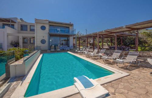 Villa Serenity - With Private Heated Pool - Foto 4