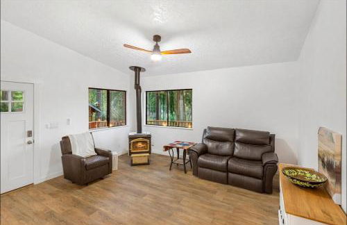 Charming Lakefront Cottage on Quiet Palmer Lake - Foto 19