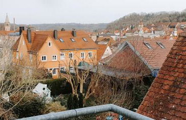 2BR Wohnen mit Aussicht in der malerischen Altstadt - gemütlich & zentral - Foto 4