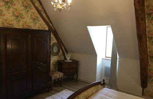 La Tuilerie Grange (Adults only gite) with two en-suite double bedrooms - Foto 13