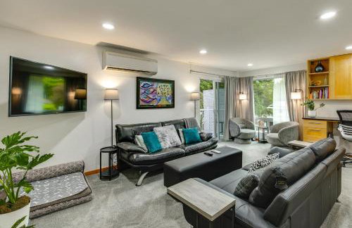Redmond Retreat w/ Fenced Yard & EV Charger - Foto 2