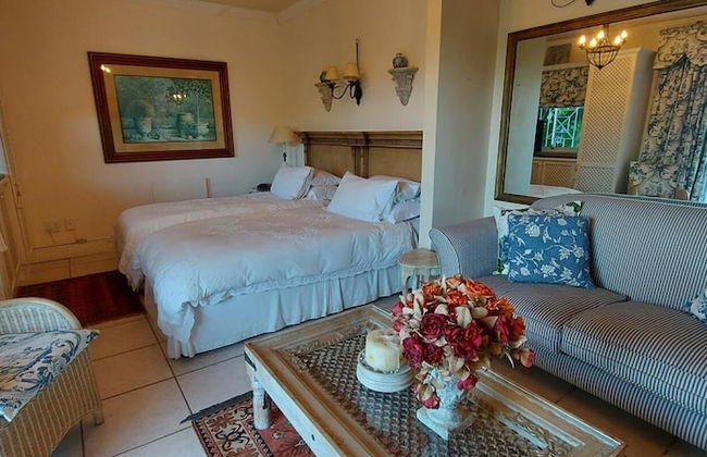 Room in Apartment - The Garden Apartment - Roosboom Luxury Facilities in Somerset West, 2 Guests - Foto 4