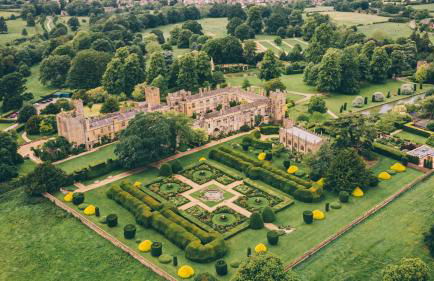 Castle Gatehouse - Foto 22