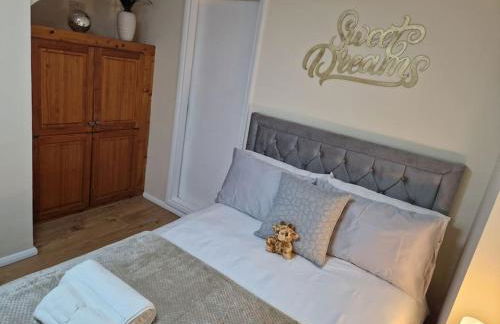 Cozy flat & Lovely garden, High Speed WiFi - Foto 2