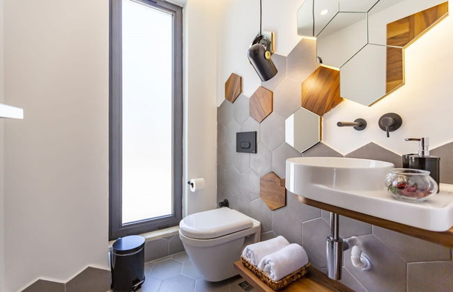 Luxurious 3 bed Villa Located in Kasantalya Turkey With Private Pool and gym - Photo 19