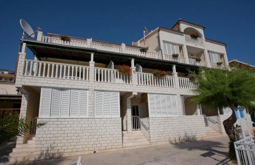 Superb Beachfront Luxury Seaview with Private Beach - Photo 41