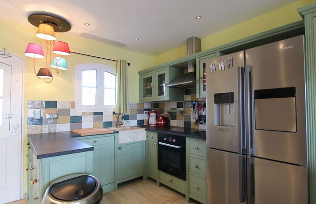 Lovely Holiday Home in Port Grimaud With Terrace - Photo 9