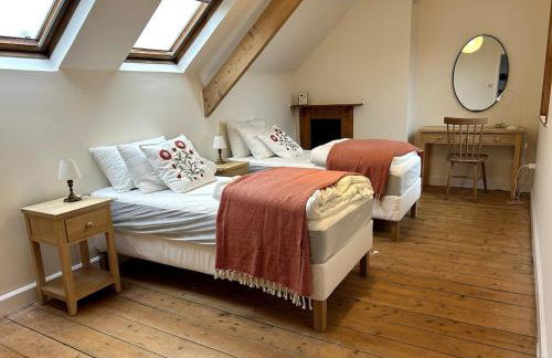 The Shrubbery-Superb Modern home-6 beds-sleeps 11 - Foto 13