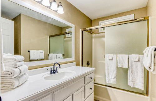 Rainier Rest Stop - Foto 19