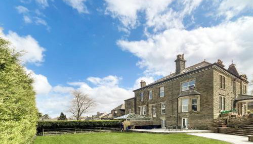 Luxury Private Apartments - Close to Town Centre - Foto 1, Garden, Garden view