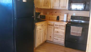 The Genoa - An Amish Built Deluxe Cabin - Foto 2