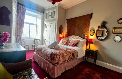 Central Apartment with parking, original art and antiques - Foto 1