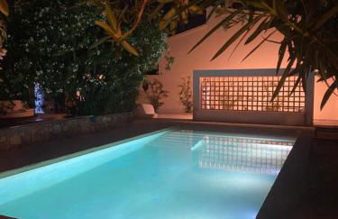 Bond beach village - Photo 7