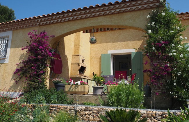 Holiday Cottage With Private Terrace, Bellegarde - Foto 38