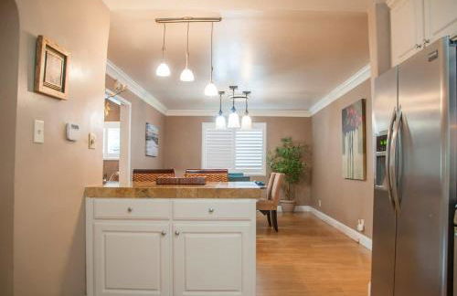 Sequoia Basecamp with Hot Tub Oasis - Foto 41