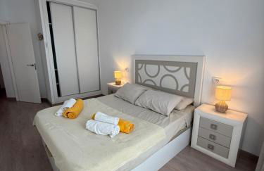 Seaside Paradise - 2 Bedroom apartment with Ocean Views & Air Conditioning in Playa San Juan - Foto 3