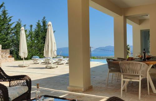 Villa Iremia, Piscine à Débordement & Vue Mer Panoramique - Foto 4