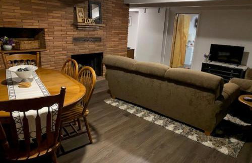 Spacious lower level living all for you! - Foto 7
