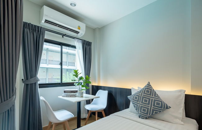 College Haus - Photo 15