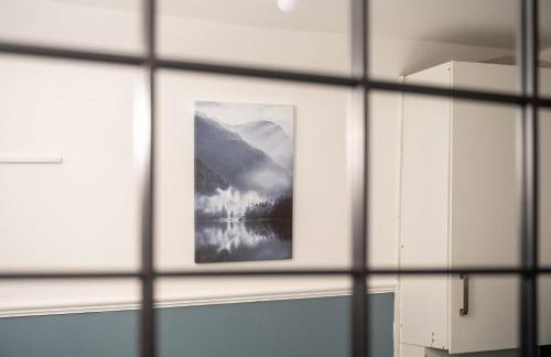 Private retreat For 3 Near City Centre - Photo 22