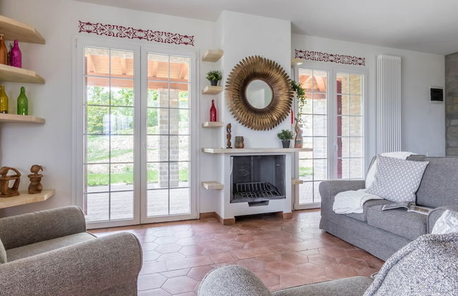 JOIVY Superb Villa For 7 W/Backyard And Bbq Area In Vaccarezza - Foto 22