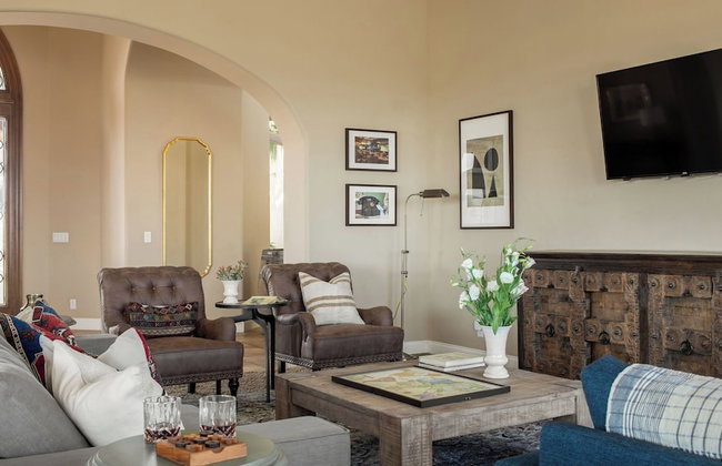 Sangiovese By Avantstay Spectacular Estate w/ Pool, Hot Tub & Putting Green - Photo 62