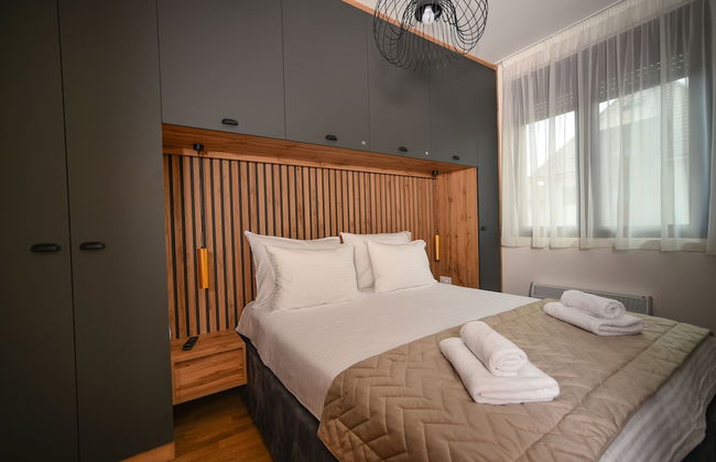 All Seasons Residence - Photo 4