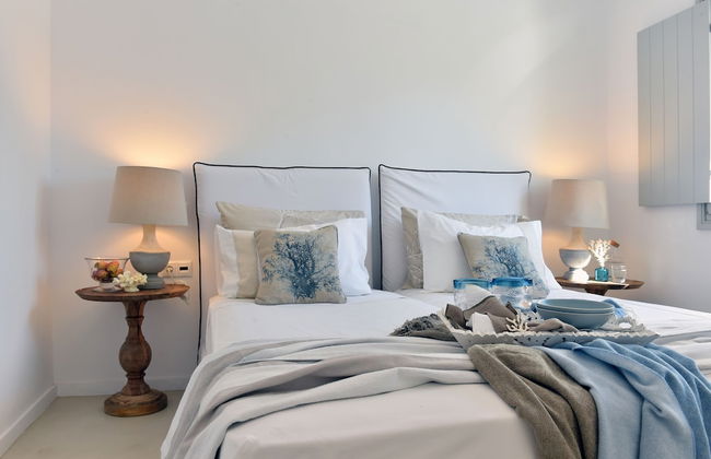 Ambassador Luxury Villas - Photo 3