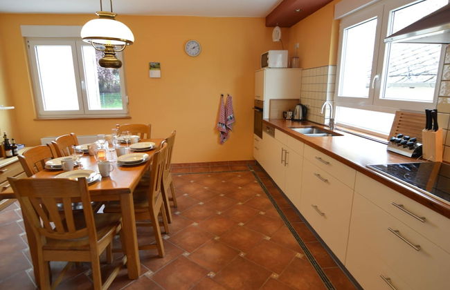 Lovely Holiday Home in Stipshausen With Terrace - Foto 24