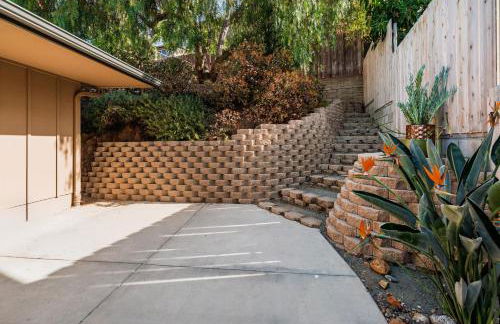 Downtown La Mesa gem - Photo 41