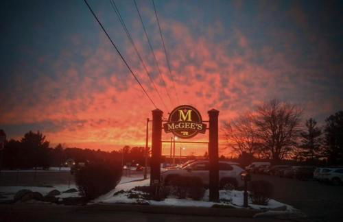 FORE! Tee Time Retreat @ GT Resort - Photo 3