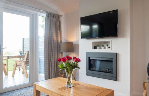 Super King Lodge-Sleeps 2-HotTub-Sea View - Foto 14