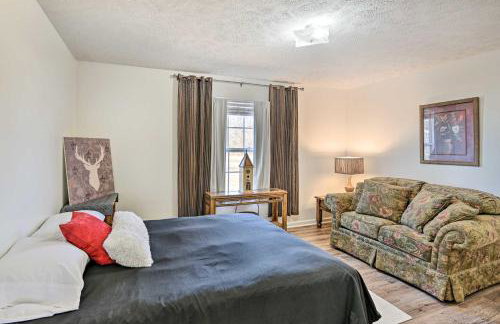 Normandy Home with Yard about 2 Mi to Lake - Foto 19