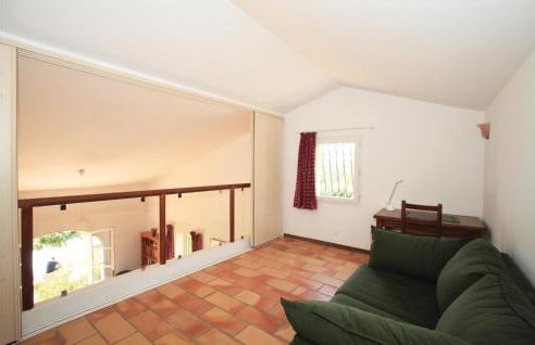 4 Bedroom Awesome Home In Roquebrun - Foto 23