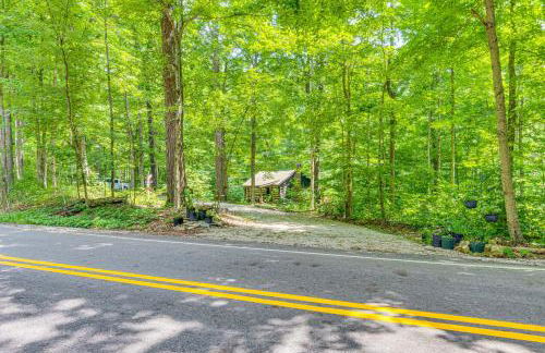 Hot Tub and Deck Cabin Hideaway in Brown County - Foto 27