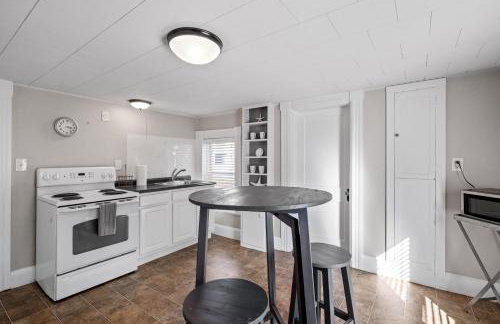 2nd Flr Large 1 Bed - Short to Midterm Rental - Foto 15