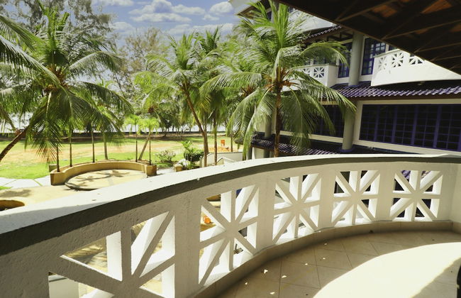 Long Sands Port Dickson - Photo 12