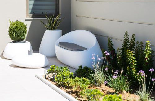 Vasilios Villa, with Pool, Gym & Close to Beach, By ThinkVilla - Foto 22