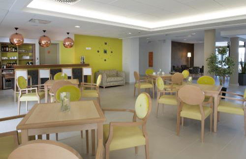 Domitys "Les Etoiles d'Argent" Résidence Services Seniors - Foto 16